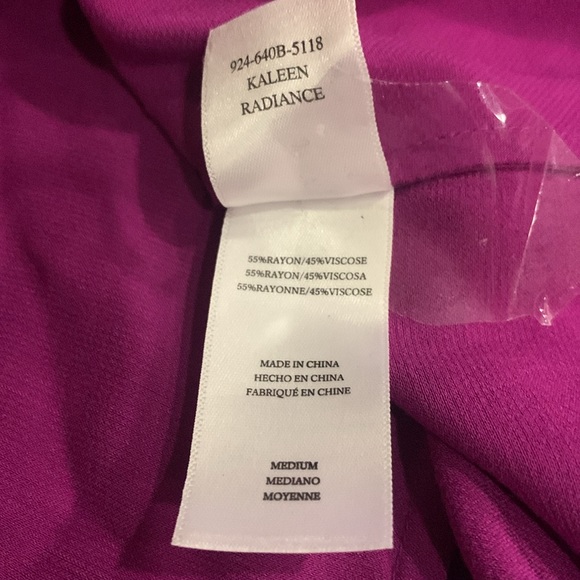 NWOT Rails Kaleen Ruched Funnel Neck Top Size Medium - Picture 12 of 12